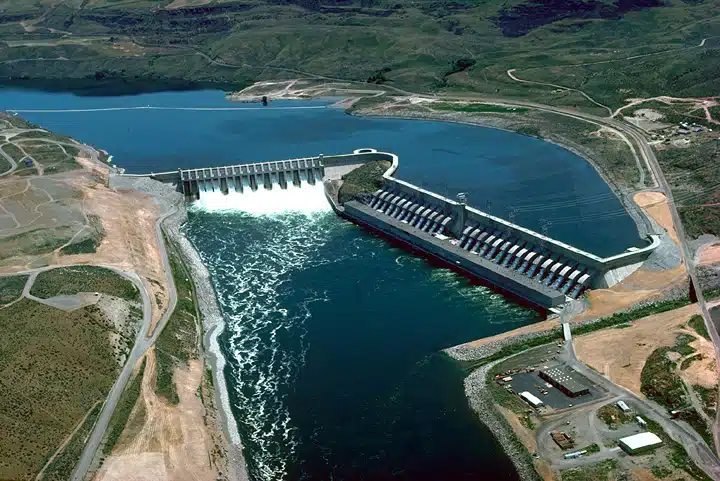 Chief Joseph Dam